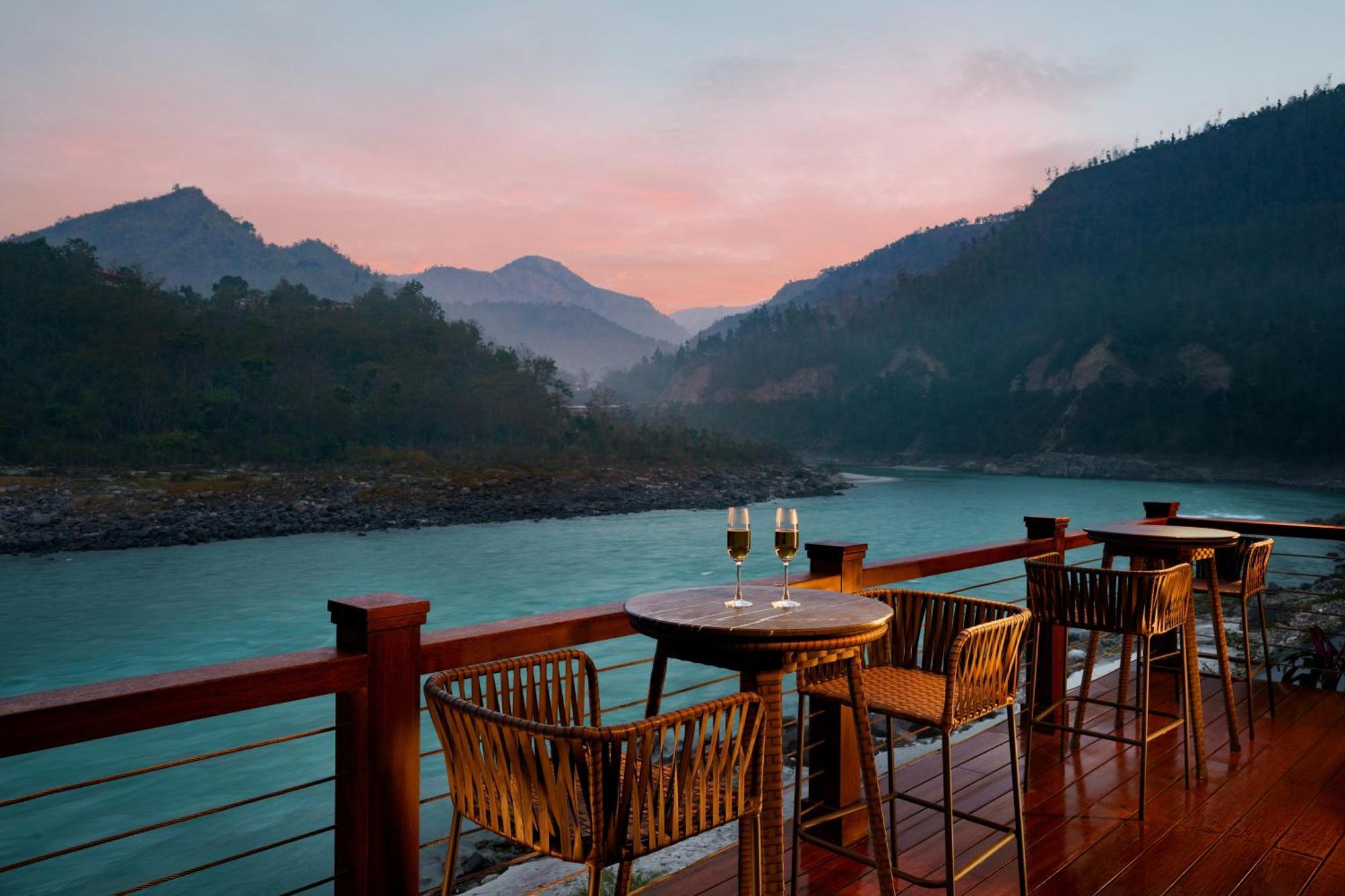 Anand Kashi By The Ganges Rishikesh - Ihcl Seleqtions Hotel Sirasu Exterior photo