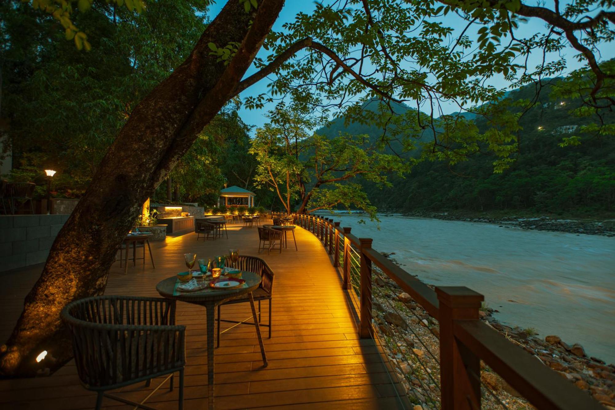 Anand Kashi By The Ganges Rishikesh - Ihcl Seleqtions Hotel Sirasu Exterior photo